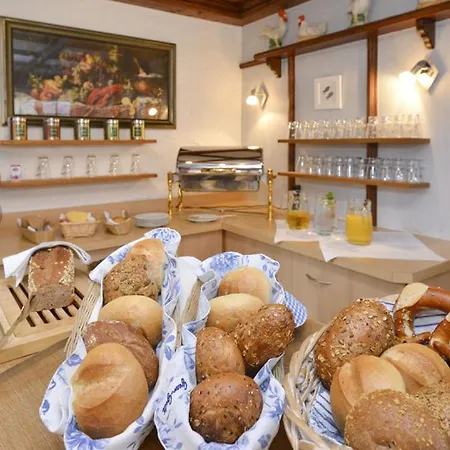 Kellhof - 3* ガイエンホーフェン